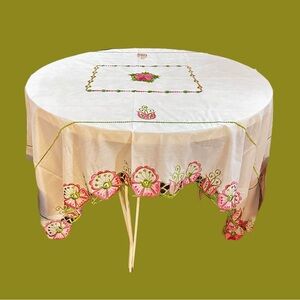 Vintage White, green & pink Tablecloth and 8 napkins w/ floral embroidered trim